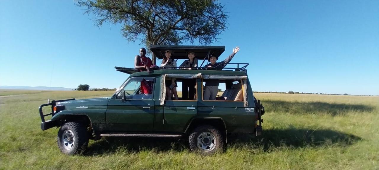 Maasai Mara Safari Camp In Kenya Panzió Sekenani Kültér fotó